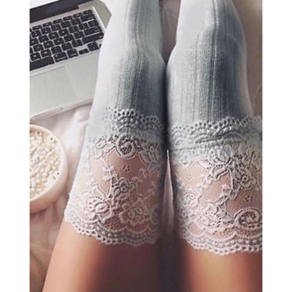 Cute and Comfy Stockings - Picture 4 of 4